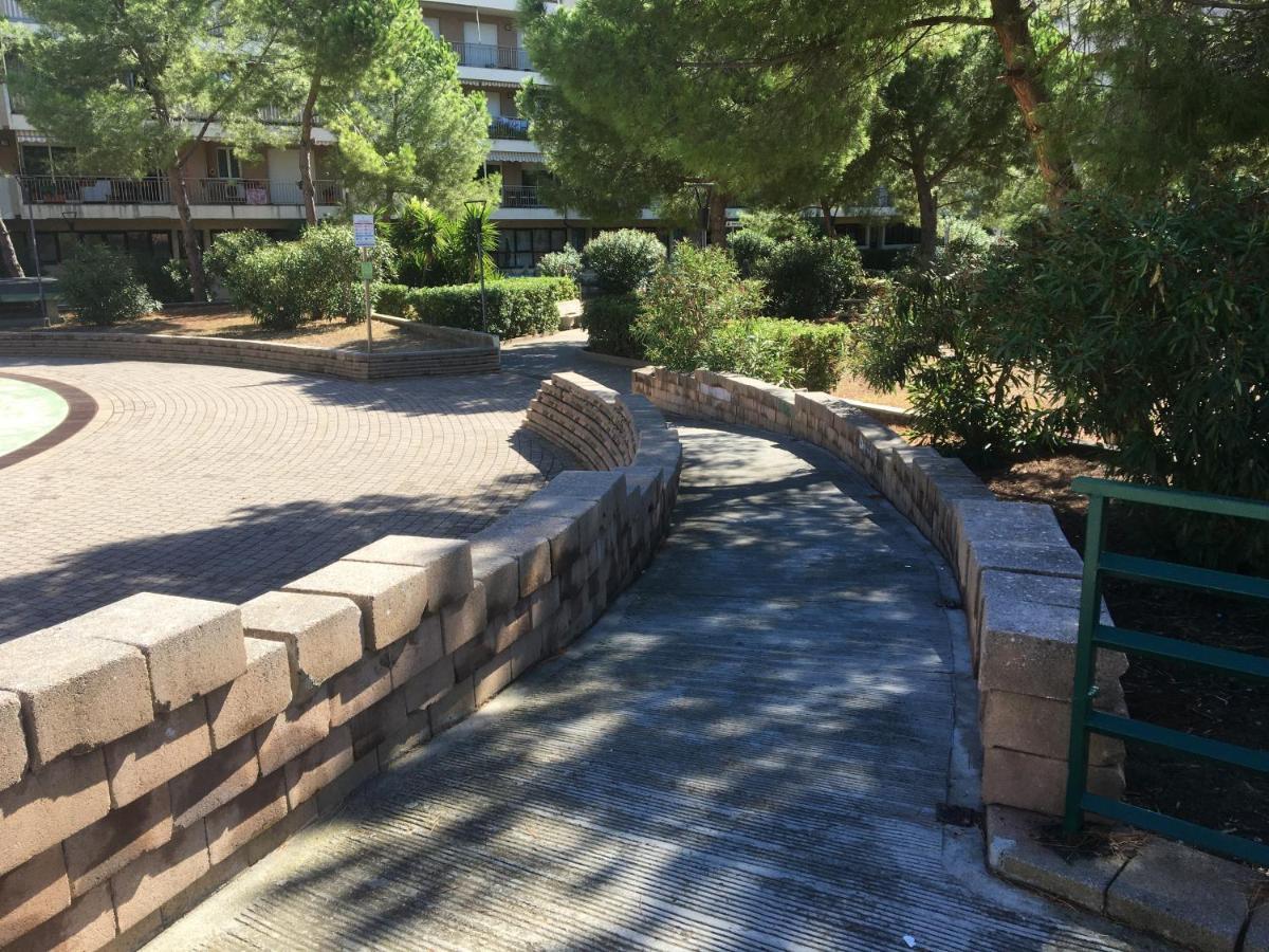Appartamento - Terrazzo Vivibile Vista Mare, Wi-Fi Gratuito Vallecrosia Zewnętrze zdjęcie